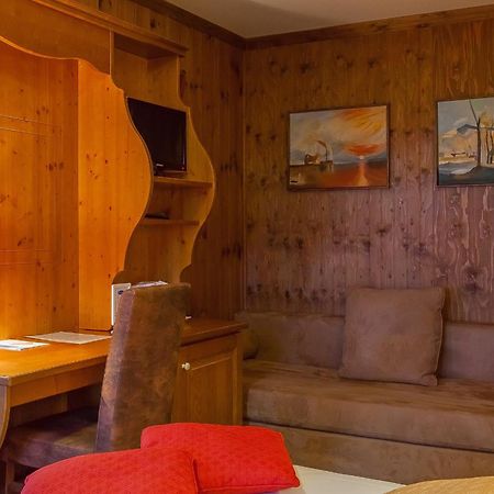 Hotel Les Balcons Village La Plagne Zimmer foto